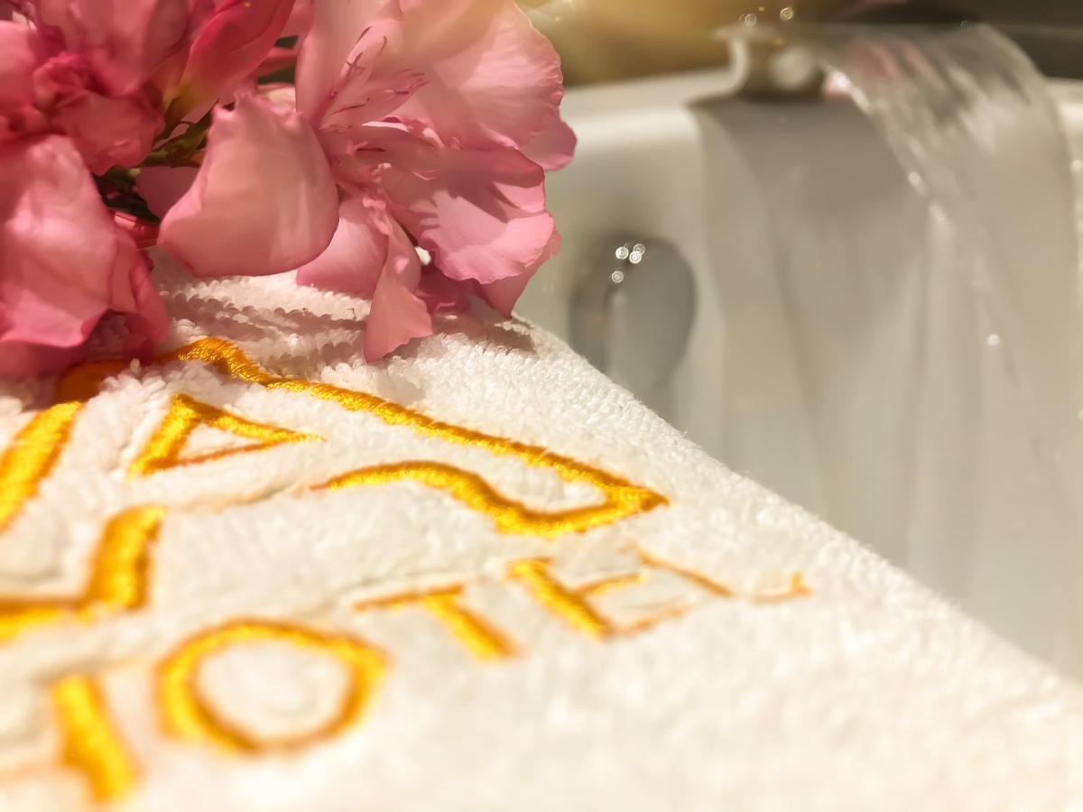 Hotel Arifi Shkodër エクステリア 写真
