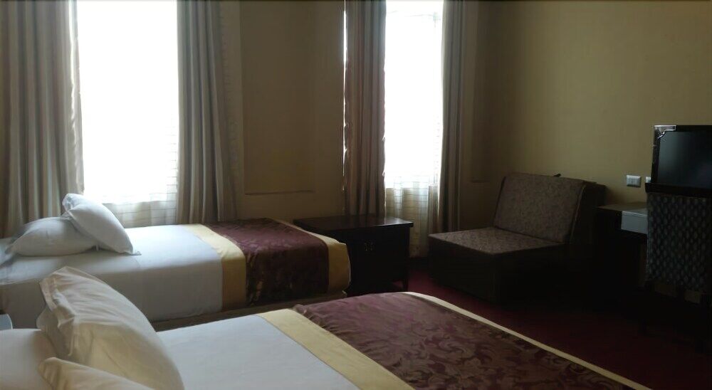 Hotel Arifi Shkodër エクステリア 写真